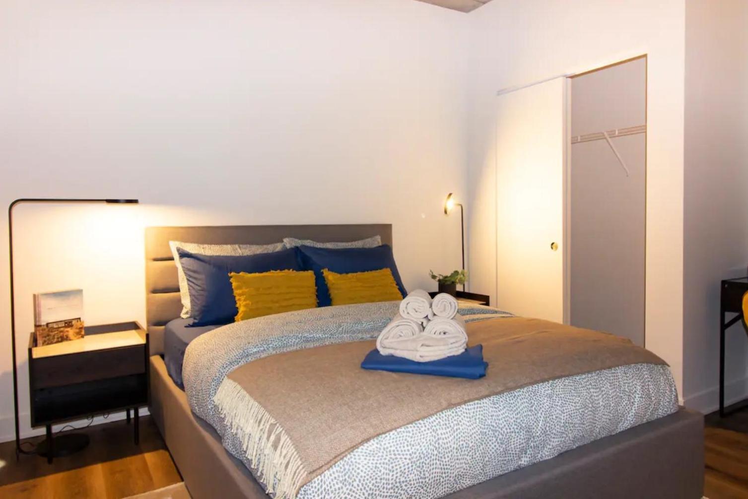 2Br+Gym For Vip Corporate & Students Downtown Mtl Apartment Montreal Exterior photo