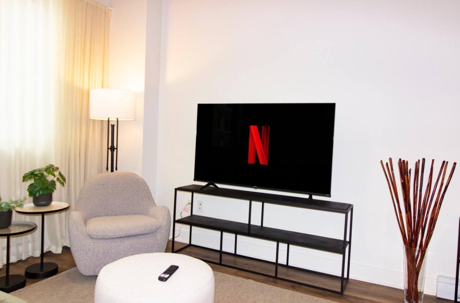 2Br+Gym For Vip Corporate & Students Downtown Mtl Apartment Montreal Exterior photo